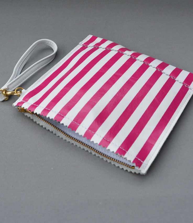 Leather sweetshop clutch bag in pink